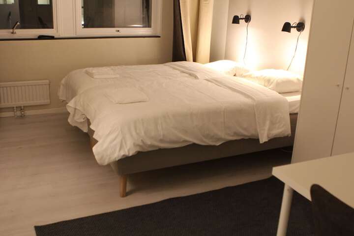Room 15 of 82