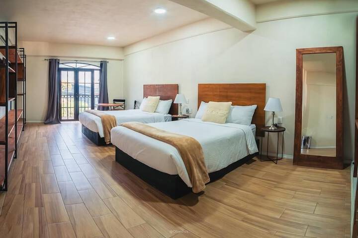Room 5 of 21