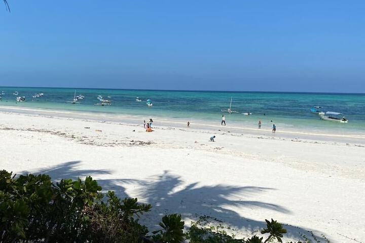 Beach 9 of 11