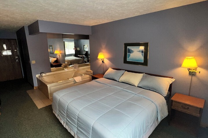 Room 7 of 15