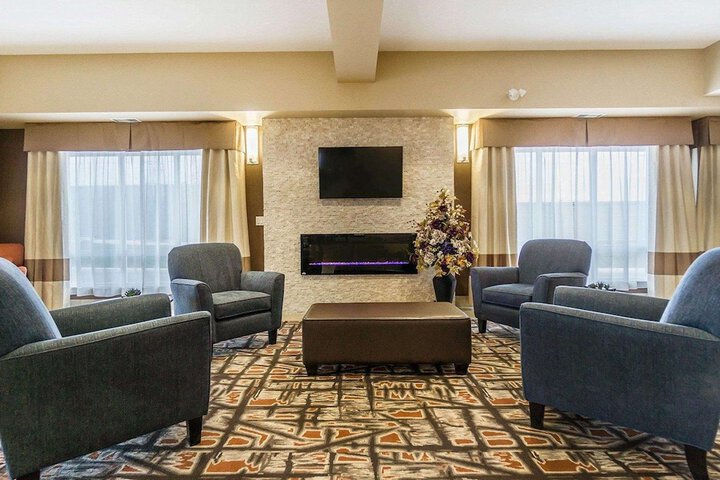 Lobby Entry