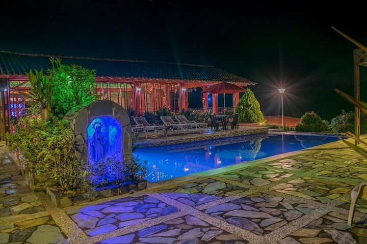 Hotel Campestre Solar De La Luna in Armenia