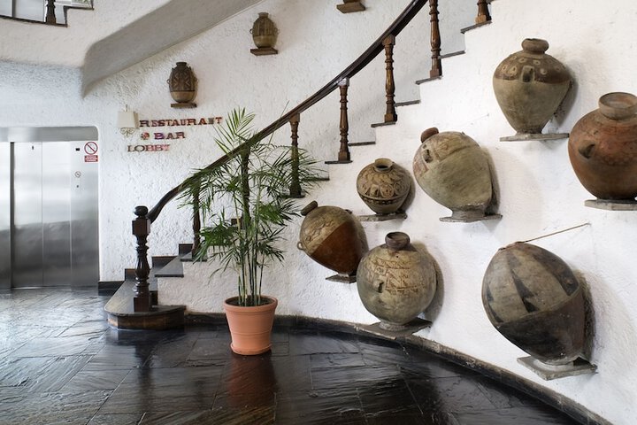 Lobby Entry