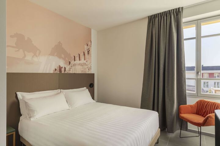 B & B Hotel Piacenza