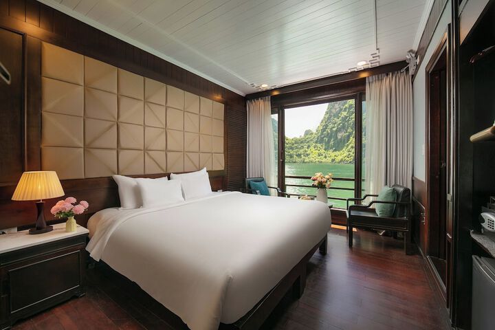 Room 8 of 54