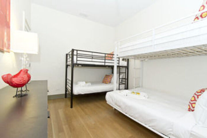 Room 13 of 24