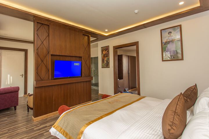 Room 13 of 110