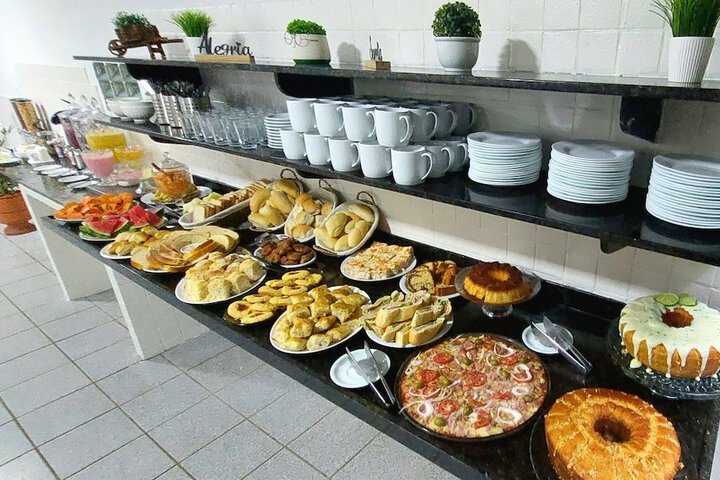 Breakfast/Coffee Service 27 of 39