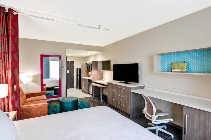 Room 9 of 46