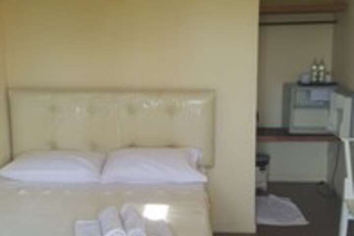 Room 39 of 42