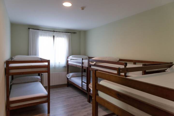 Room 8 of 22