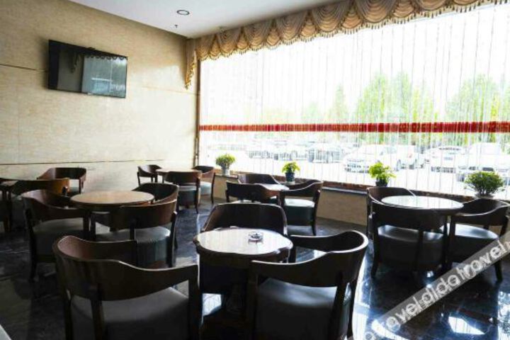 Hotel Interior 10 of 32