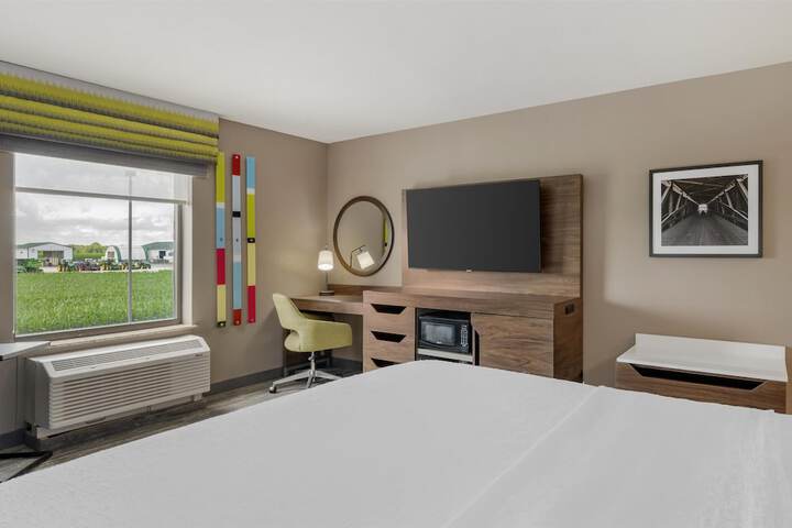 Room 22 of 46