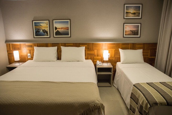 Room 20 of 48