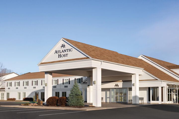 Hotel 76 of 77