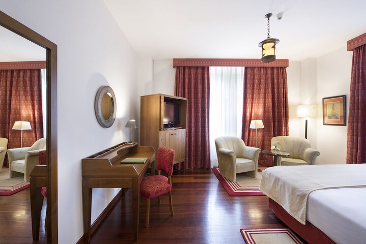 Room 14 of 81