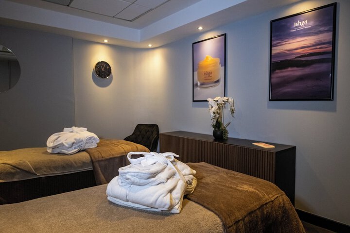 Spa 40 of 101