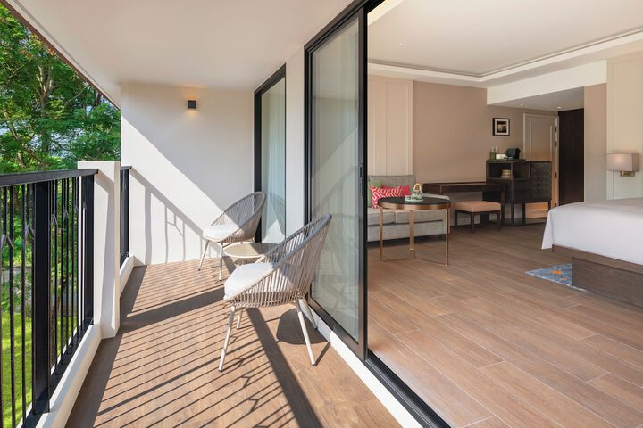 Terrace/Patio 37 of 68