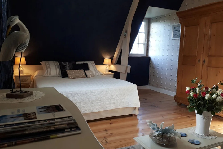 Room 3 of 13