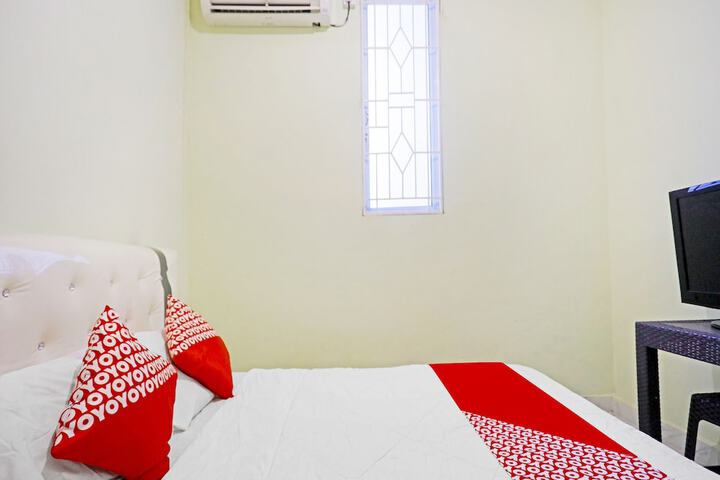 Room 9 of 27