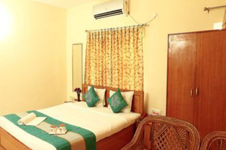 Room 16 of 27