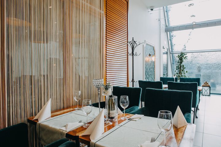 Dining 49 of 69