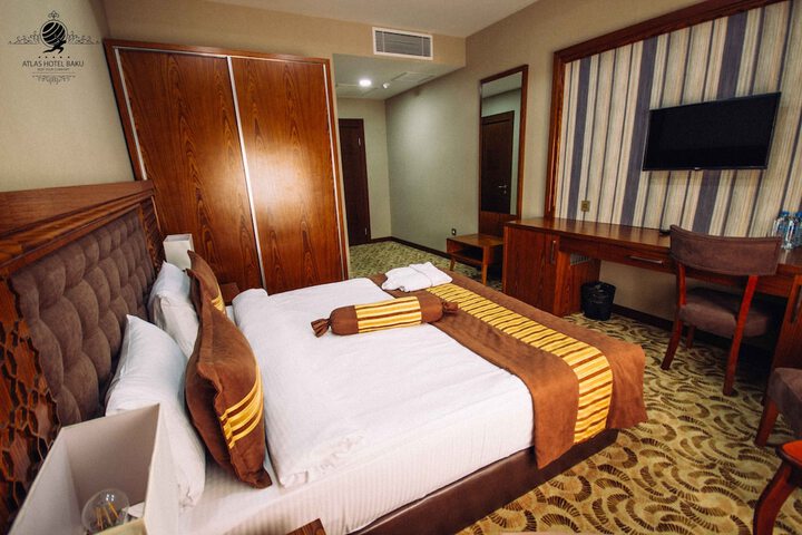 Room 15 of 41