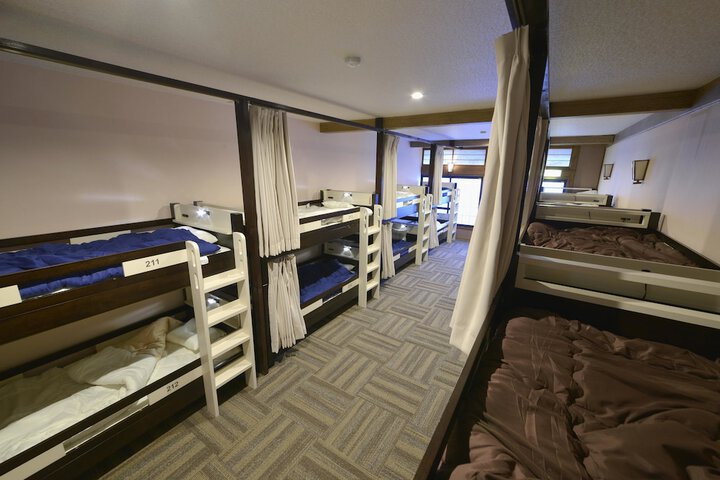 Room 14 of 48