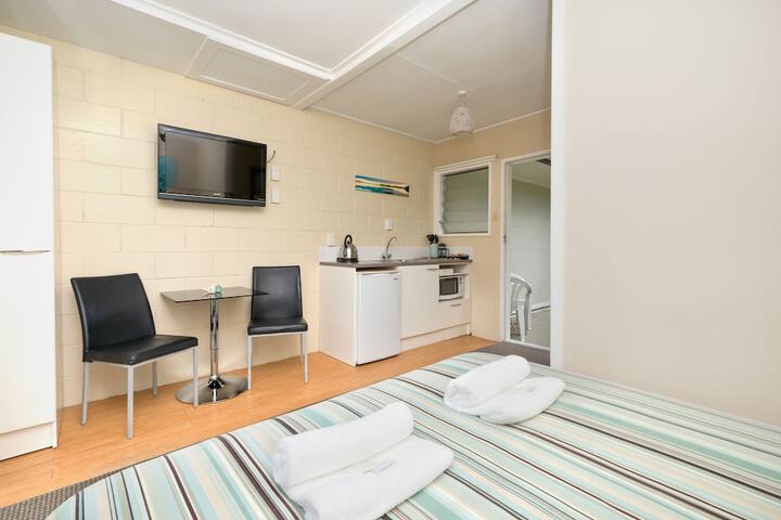 Room 3 of 36