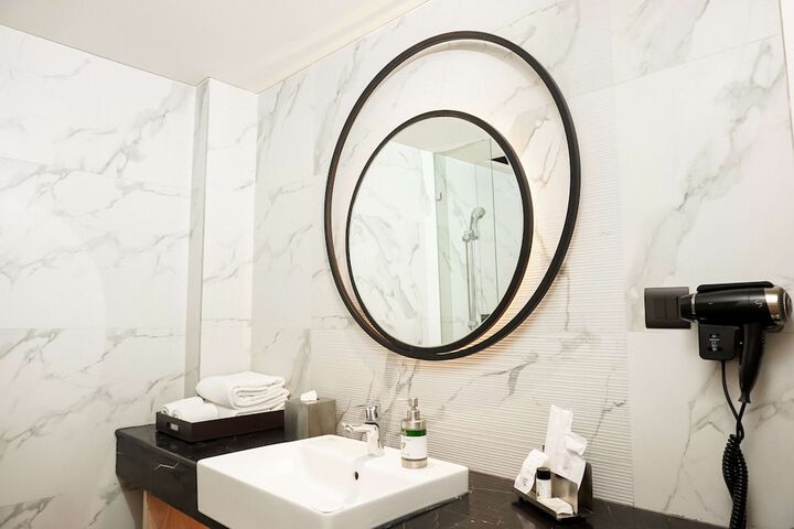 Clean Restrooms