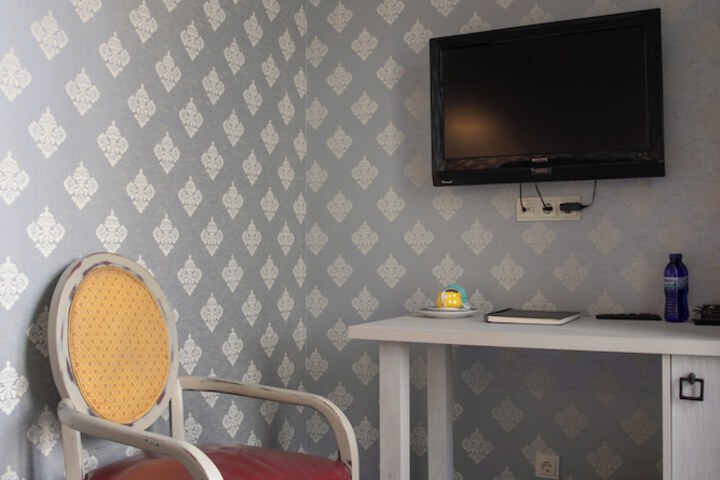 Room 86 of 163