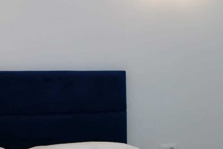 Room 10 of 43