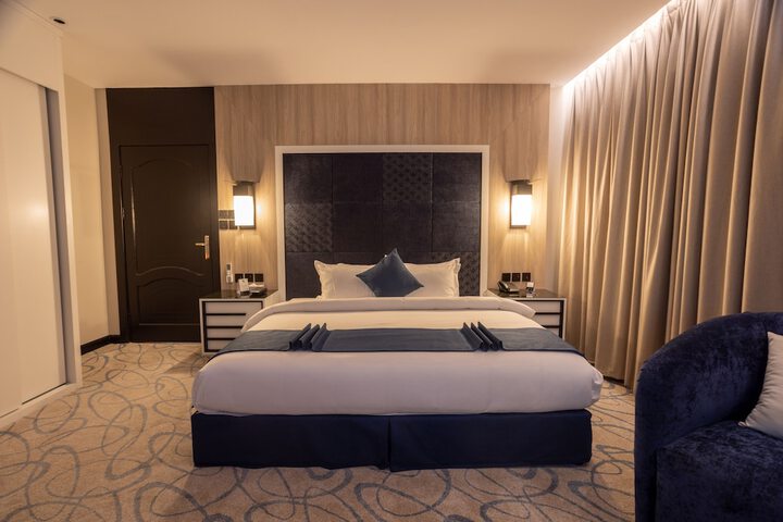 Room 7 of 20