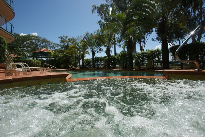 Pool 36 of 41