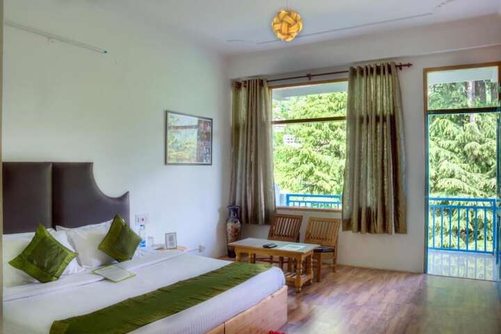 Room 8 of 30