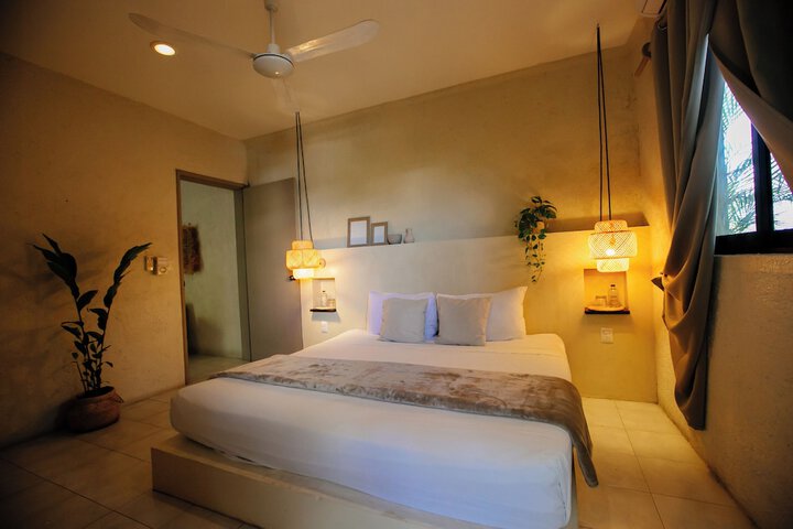 Room 17 of 117