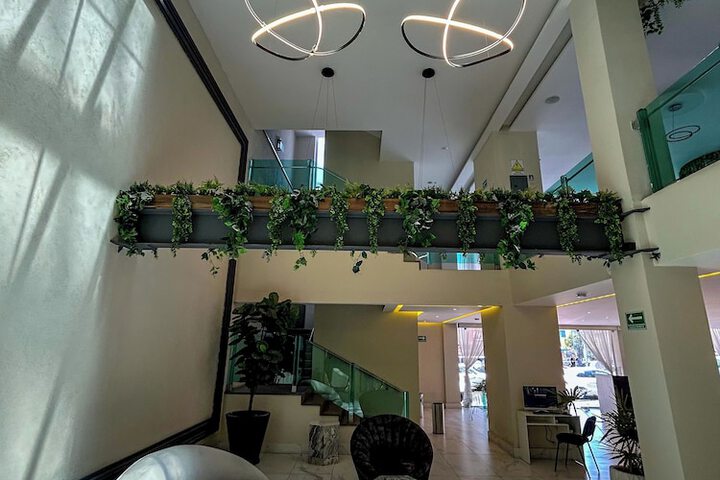 Hotel Interior 10 of 91