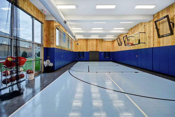 Sport court