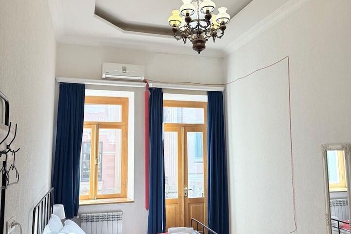 Room 41 of 120