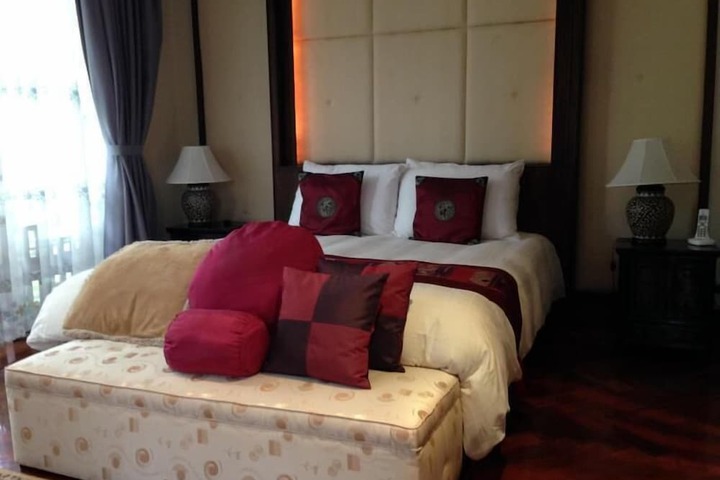 Room 5 of 41