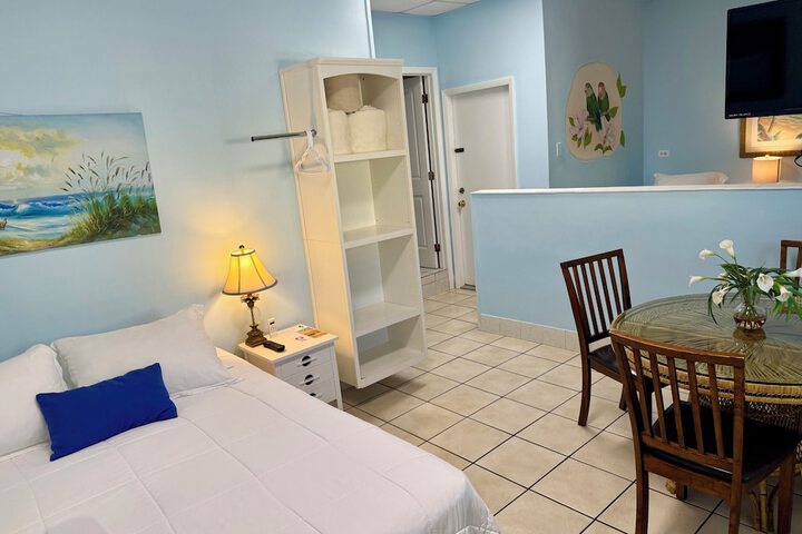 Room 81 of 289