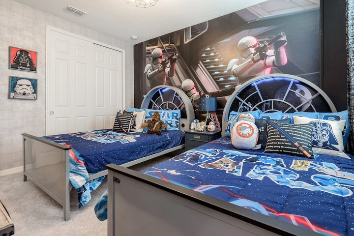 Room 10 of 74