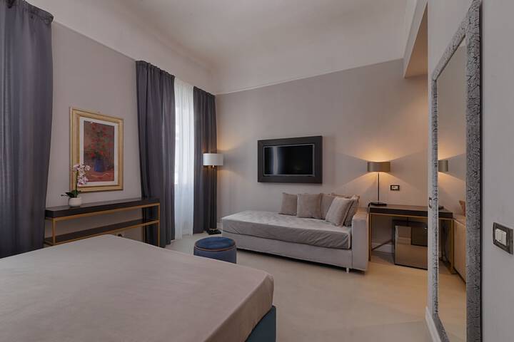 Room 32 of 124