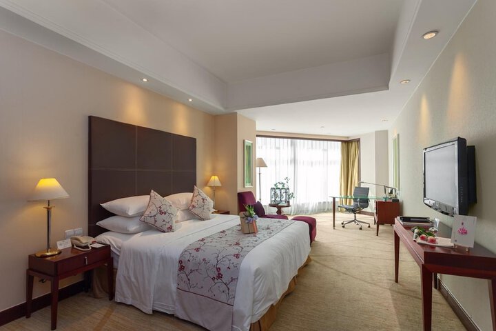 Room 12 of 45