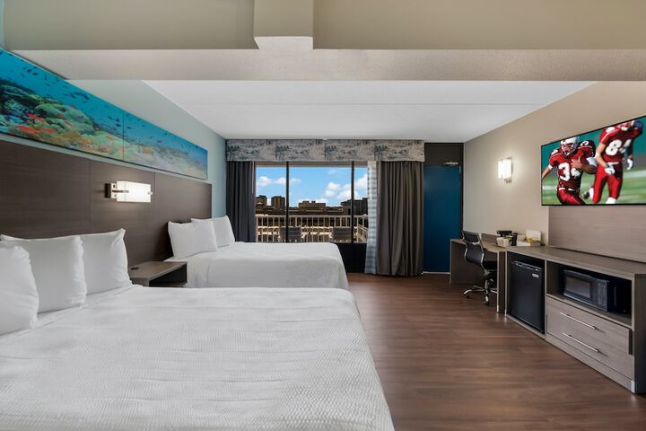 Superior 2 Double Beds Pool View (3 of 39)