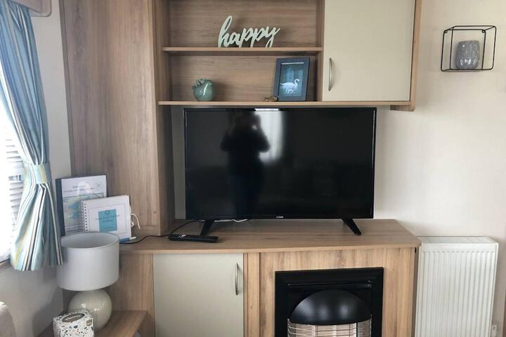 Room 7 of 18
