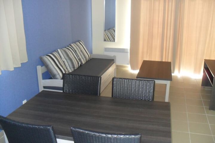 Room 16 of 44