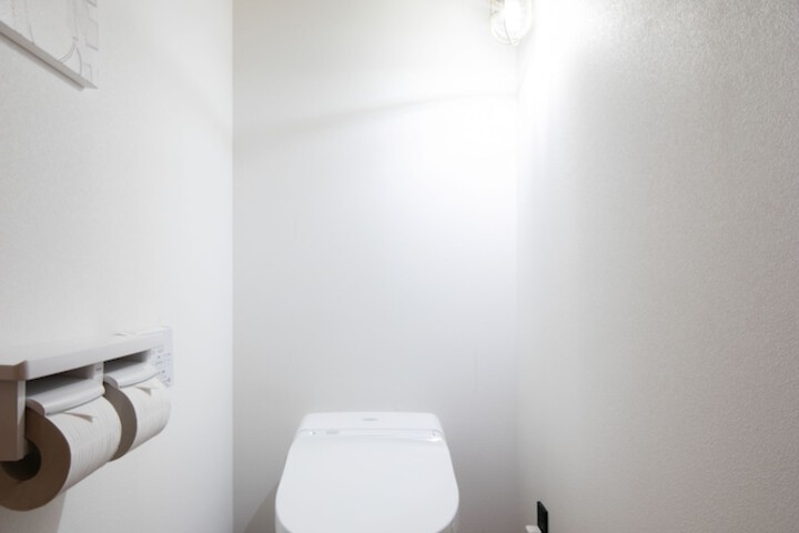 Room 17 of 36