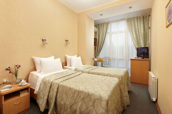 Room 18 of 64