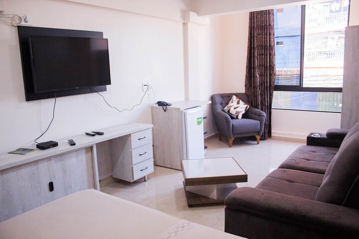 Room 15 of 24